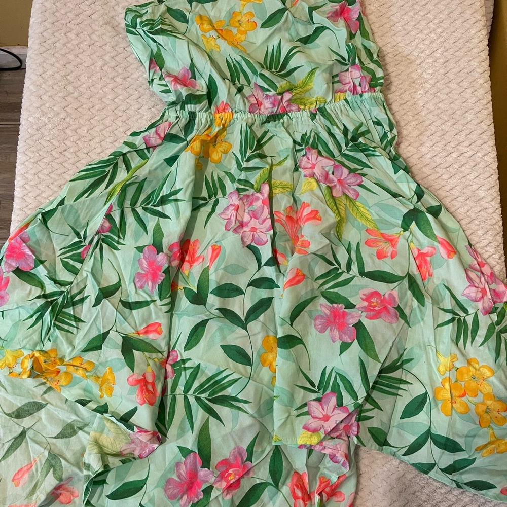 Children’s Place girls sun dress brand new with tags !